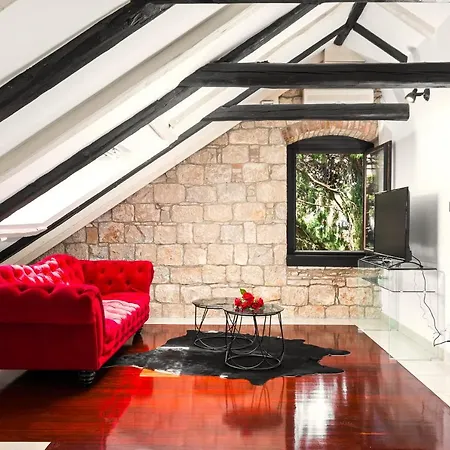 Centre Lux Apartment