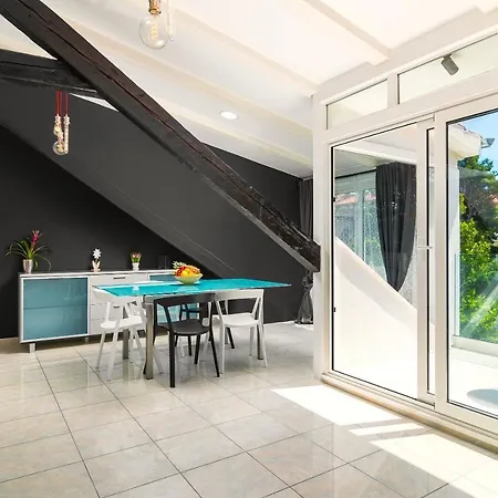 Centre Lux Apartment